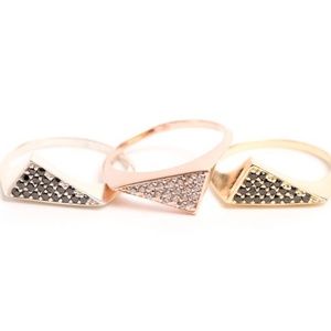 Bizarre Love Triangle Pave Ring